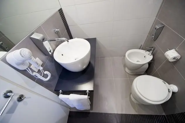 Standard Tek Büyük veya İki Ayrı Yataklı Oda