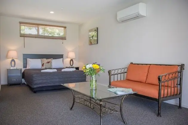 Standard Stüdyo, Sigara İçilmez, Küçük Mutfak