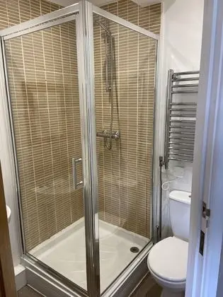 Standard Tek Büyük Yataklı Oda, Banyolu/Duşlu