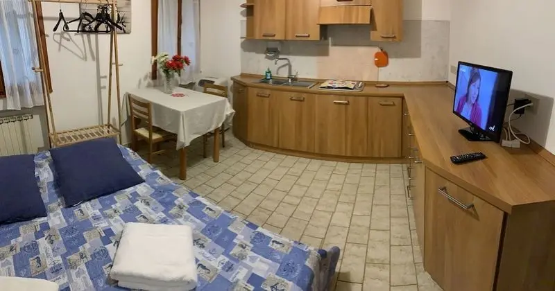 Stüdyo, Ortak Banyo