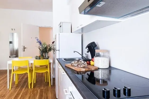Stüdyo, 1 Büyük (Queen) Boy Yatak ve Çekyat (40m²)