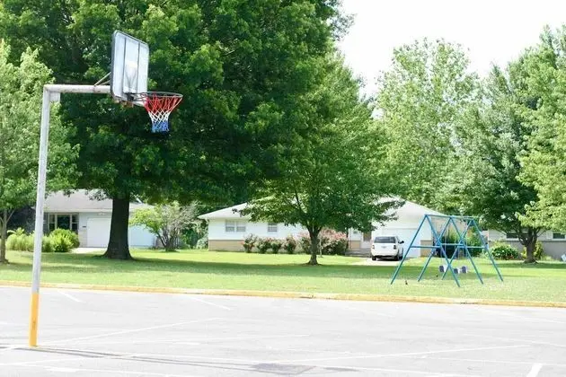 Ev (Greystone Home - Excellent location! )