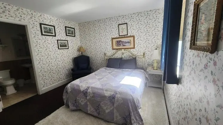 Comfort Oda, 1 Büyük (Queen) Boy Yatak, Sigara İçilmez, Özel Banyo