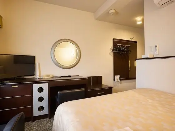 Deluxe Tek Büyük Yataklı Oda, Sigara İçilebilir