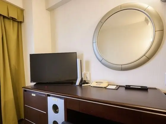 Standard Tek Kişilik Oda, Sigara İçilebilir