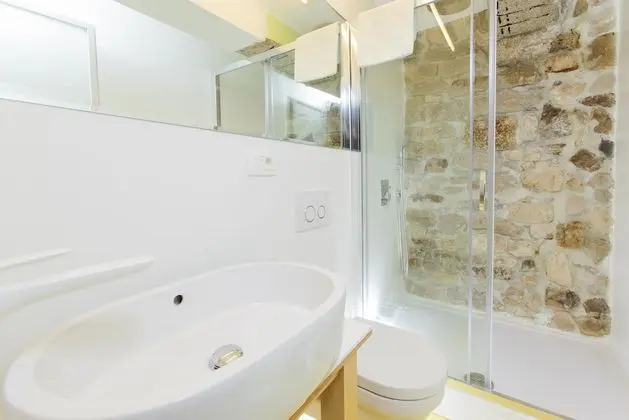 Delux Double Room 1, City view