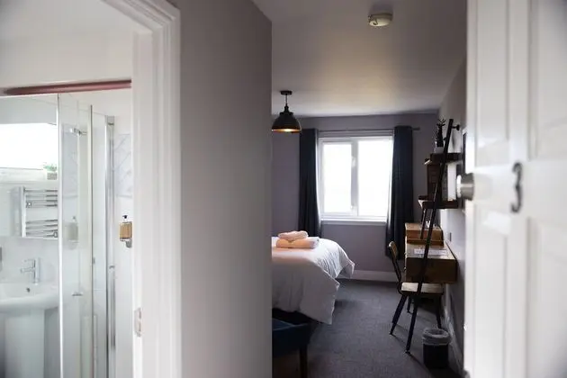 Tek Büyük Yataklı Oda (King)