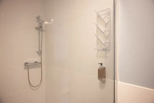 Tek Büyük Yataklı Oda (Superking)