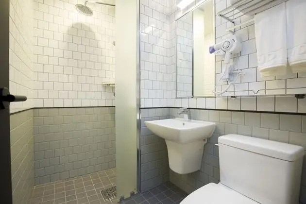 Tek Kişilik Oda, 1 Çift Kişilik Yatak
