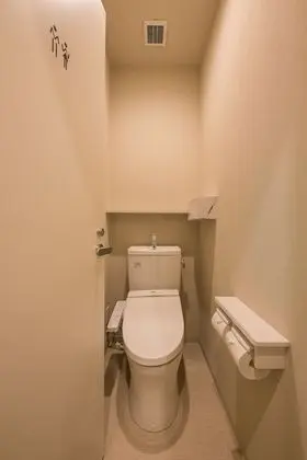 Ortak Ranzalı Oda, Karma Ranzalı Oda, Ortak Banyo