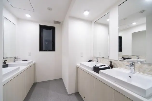 Basic Ortak Ranzalı Oda, Karma Ranzalı Oda, Sigara İçilmez, Ortak Banyo