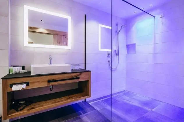 Tek Büyük Yataklı Oda, Balkon