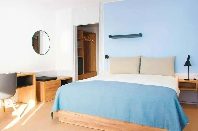 Tek Büyük Yataklı Oda, Balkon, Deniz Manzaralı