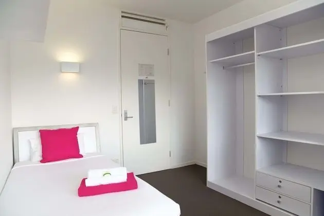 Apart Daire, 5 Yatak Odası