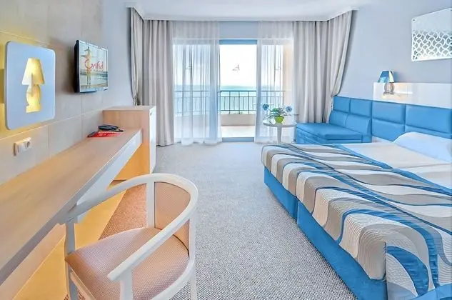 Deluxe Tek Büyük Yataklı Oda, Deniz Manzaralı (Free Aquapark Access)