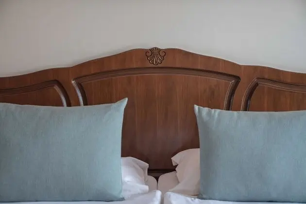 Economy Tek Büyük Yataklı Oda (Free Beach Access, Free Safe, Minibar)