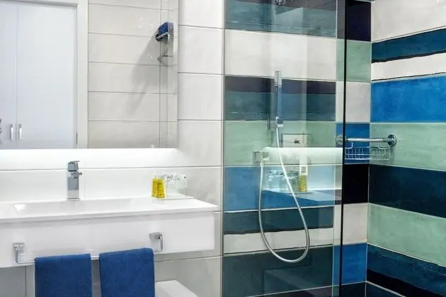 Tek Büyük Yataklı Oda, Balkon, Park Manzaralı