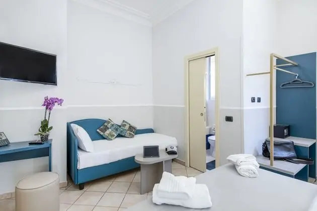 Classic Üç Kişilik Oda