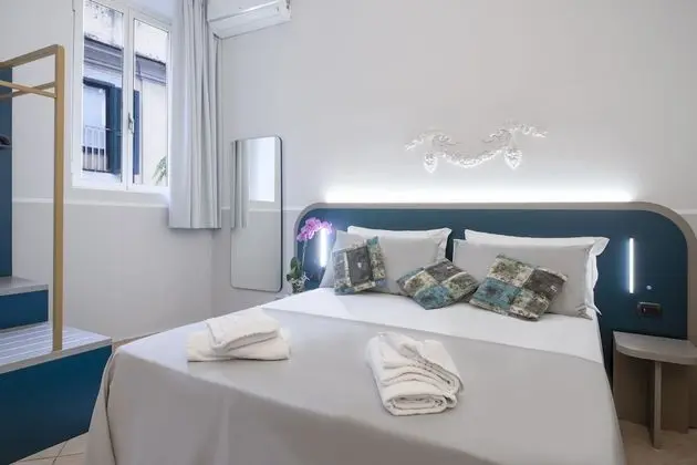 Classic Üç Kişilik Oda