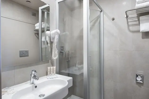 Standard Tek Kişilik Oda