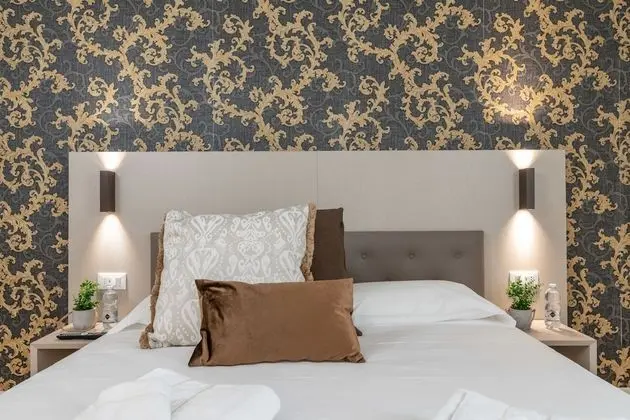 Deluxe Tek Büyük Yataklı Oda, 1 En Büyük (King) Boy Yatak, Şehir Manzaralı (1)