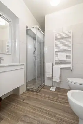 Luxury Üç Kişilik Oda, Şehir Manzaralı