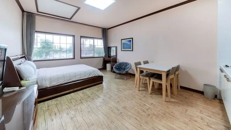 Couple Room