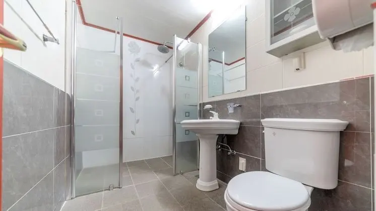 Couple Room