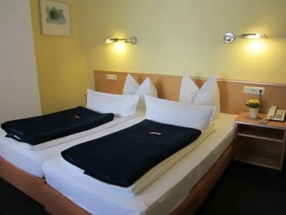 Standard Tek Büyük veya İki Ayrı Yataklı Oda, 1 Çift Kişilik Yatak, Sigara İçilmez