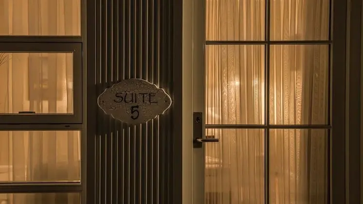 Junior Suite with Hot Tub Access