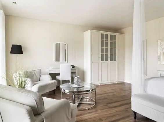 Junior Suite with Hot Tub Access