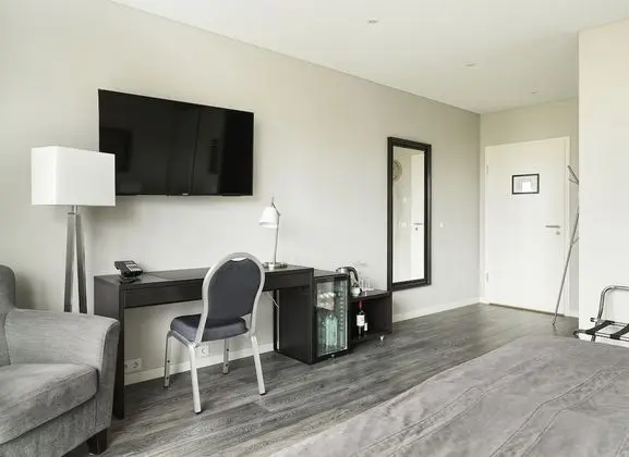 Superior Double or Twin Room with Hot Tub Access