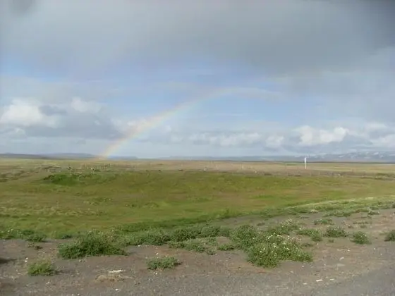 İki Ayrı Yataklı Oda, Ortak Banyo