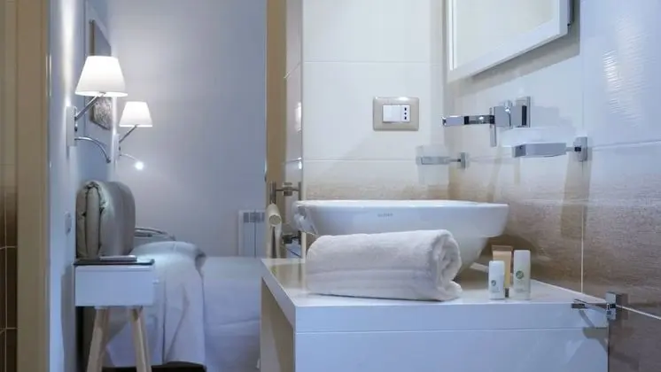 Tek Büyük Yataklı Oda