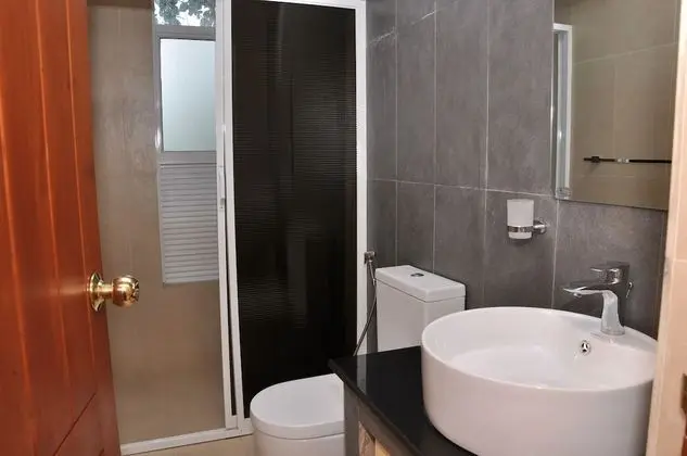 Standard Üç Kişilik Oda, 1 Yatak Odası, Havuz Manzaralı