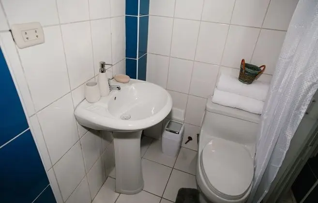 Üç Kişilik Oda