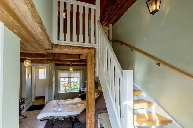 Family Oda, 1 Büyük (Queen) Boy Yatak ve Çekyat