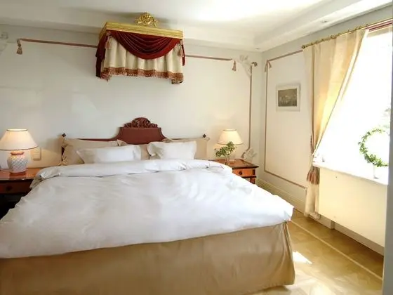 Junior Süit, 1 Çift Kişilik Yatak, Göl Manzaralı