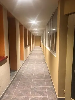 Basic Tek Büyük Yataklı Oda (Motel-Zimmer)