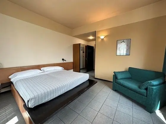 Standard Üç Kişilik Oda