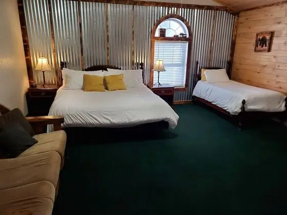 Oda, 1 En Büyük (King) Boy Yatak, Sigara İçilmez, Özel Banyo