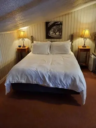 Oda, Birden Çok Yatak, Sigara İçilmez, Özel Banyo