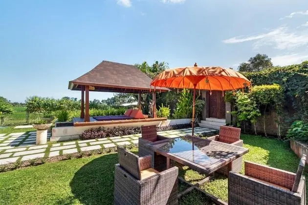 Villa, Sigara İçilebilir