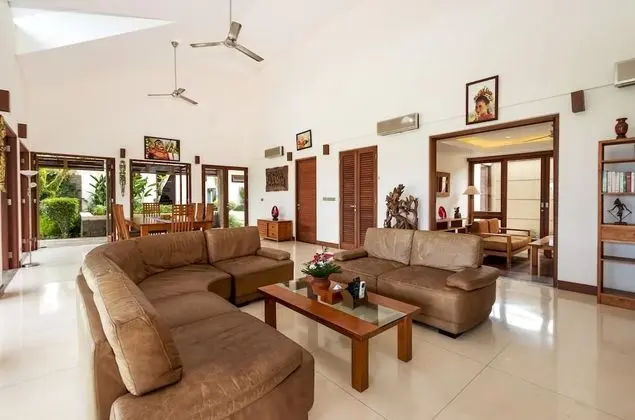 Villa, Sigara İçilebilir