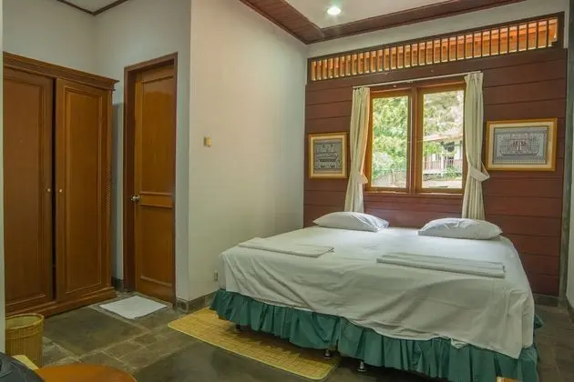 Süit, 3 Yatak Odası, Bahçe Manzaralı