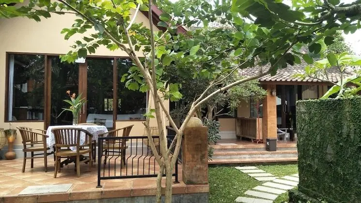 Family Süit, 2 Yatak Odası, Buzdolabı, Bahçe Manzaralı