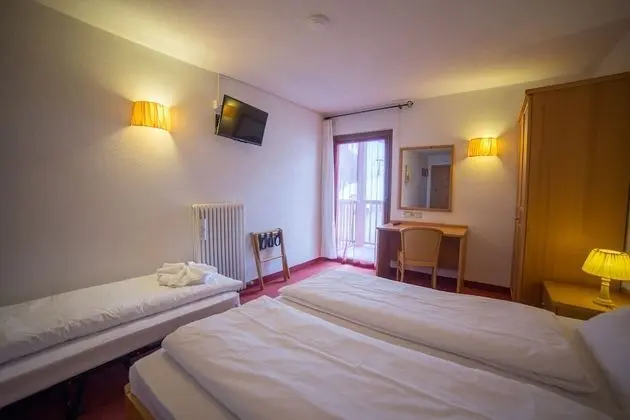 Standard Üç Kişilik Oda