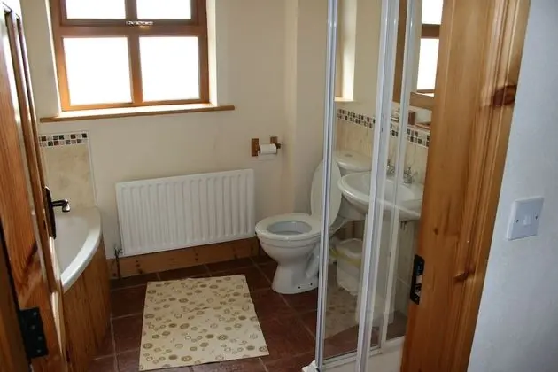 Traditional Kır Evi
