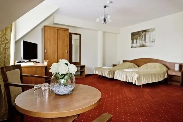 Classic Tek Büyük Yataklı Oda