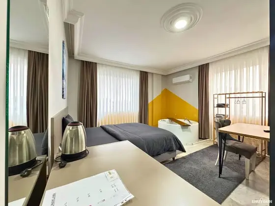 Jakuzili Oda Deluxe Double Room No:11